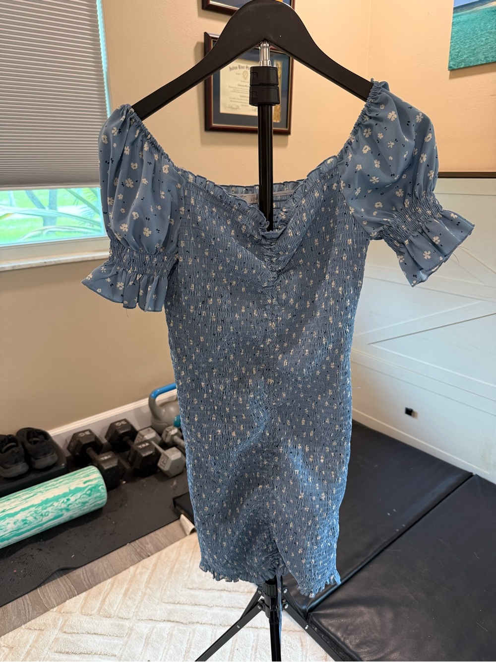 Love Tree Blue Floral Smocked Puff-Sleeve Dress